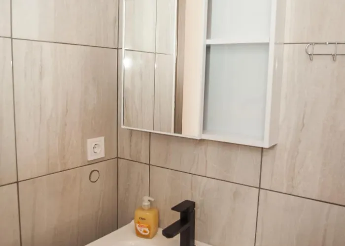 Studio Maximo Apartment