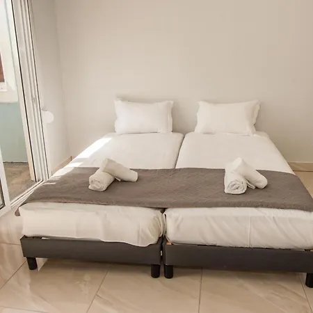 Maximo דירה *
