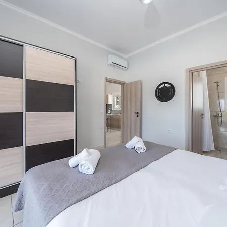 Appartement Maximo Karavádhos