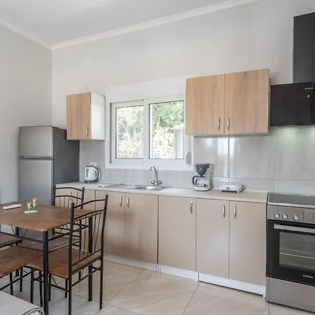 Maximo Appartement Karavádhos